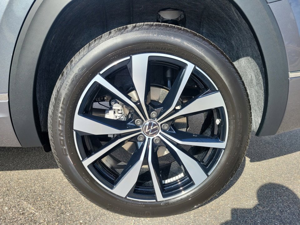 New 2025 Volkswagen Atlas SEL Premium R-Line image 23