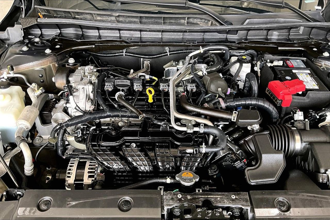 Used 2024 Nissan Altima 2.5 S image 9