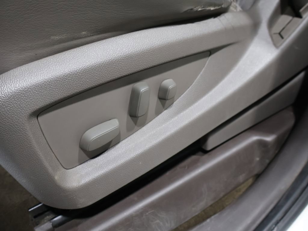 Used 2015 GMC Yukon Denali w/ Open Road Package image 13