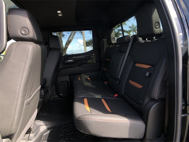 New 2025 GMC Sierra 1500 AT4 w/ Technology Package image 31