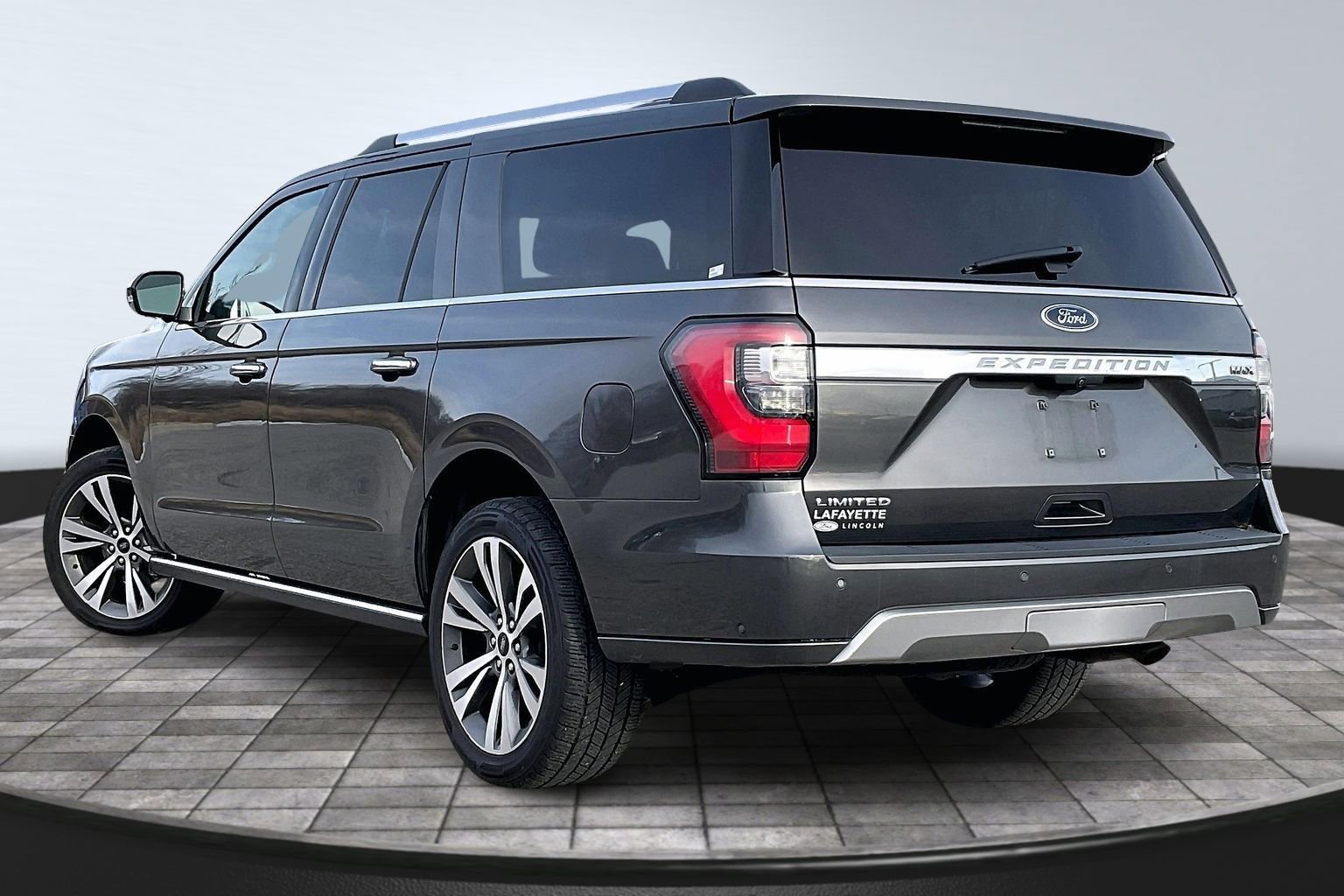 Used 2021 Ford Expedition Max Limited image 10