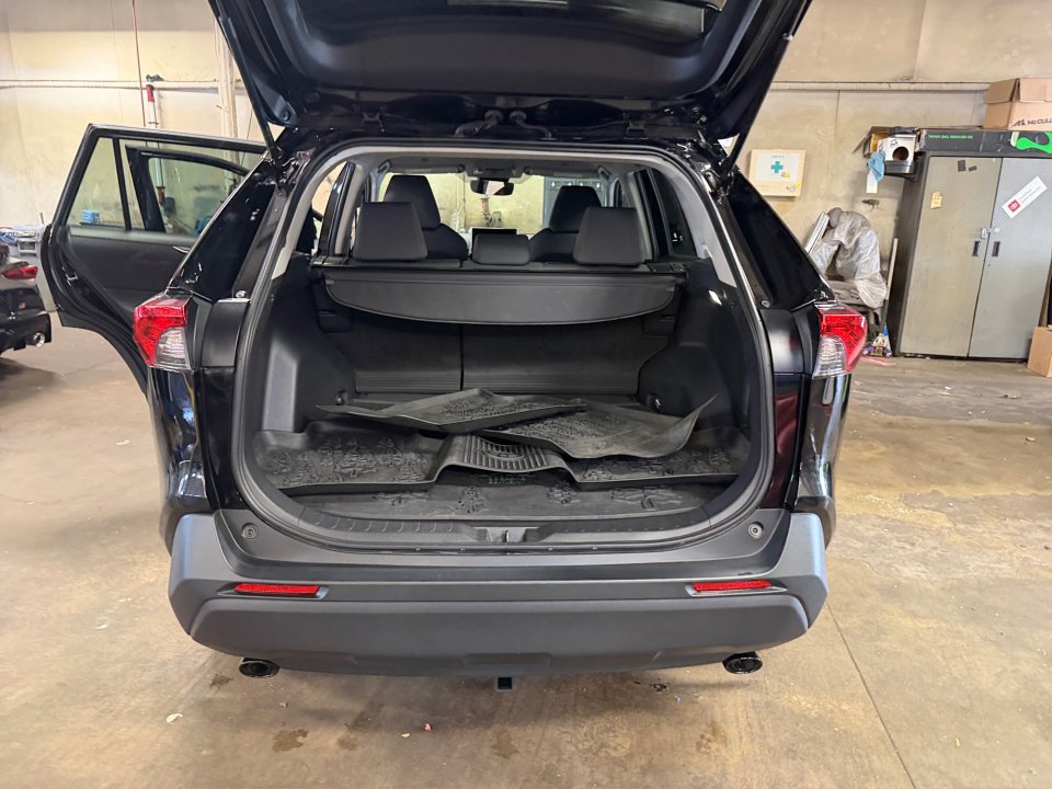 Used 2025 Toyota RAV4 Woodland Edition image 18