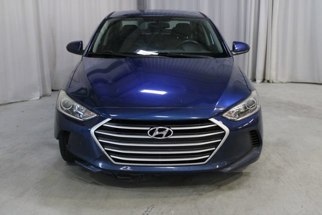 Used 2017 Hyundai Elantra SE FWD image 23