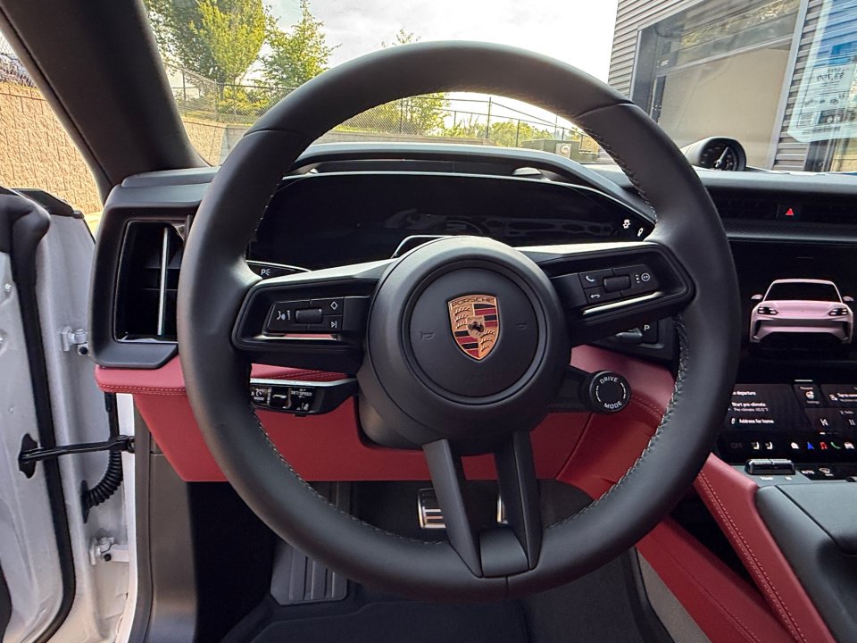 New 2026 Porsche Cayenne Electric AWD/4WD image 15