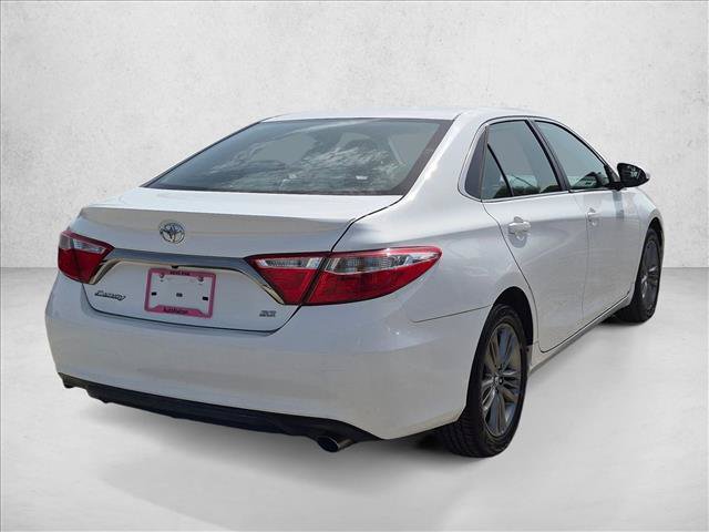 Used 2016 Toyota Camry SE FWD image 5