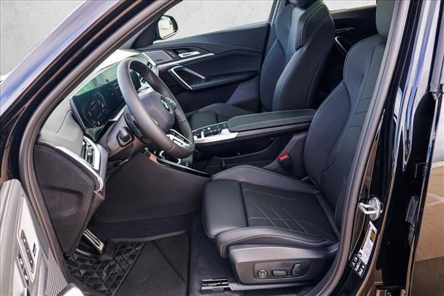 New 2026 BMW X2 xDrive28i w/ Technology Package AWD/4WD image 12
