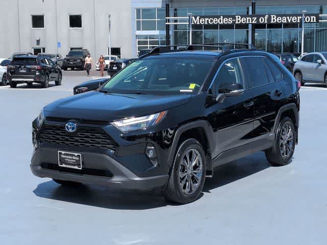Used 2024 Toyota RAV4 XLE Premium w/ Weather Package AWD/4WD image 4