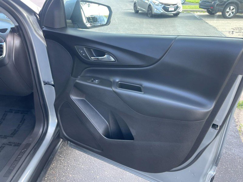 Used 2024 Chevrolet Equinox LT w/ LPO, Floor Liner Package AWD/4WD image 13
