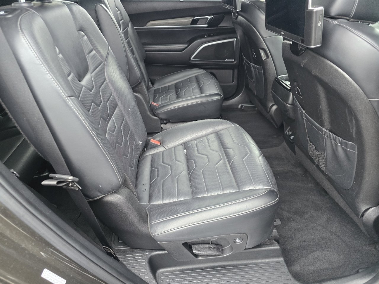 Used 2022 Kia Telluride SX w/ SX Prestige Package image 23