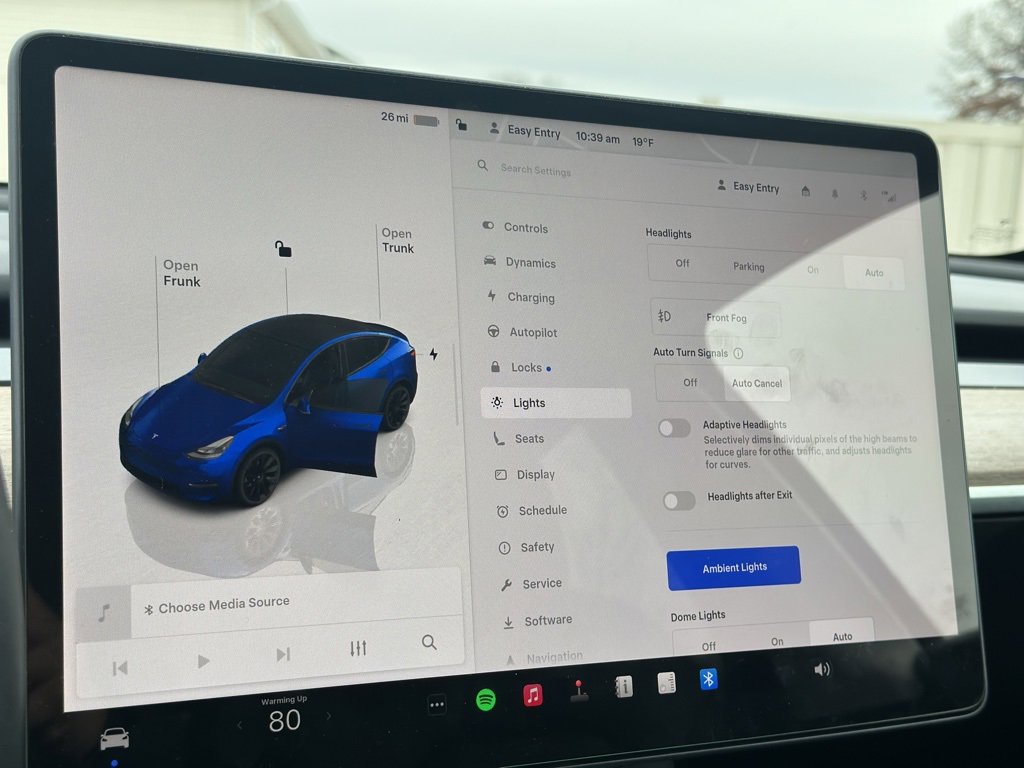 Used 2022 Tesla Model Y Long Range image 32