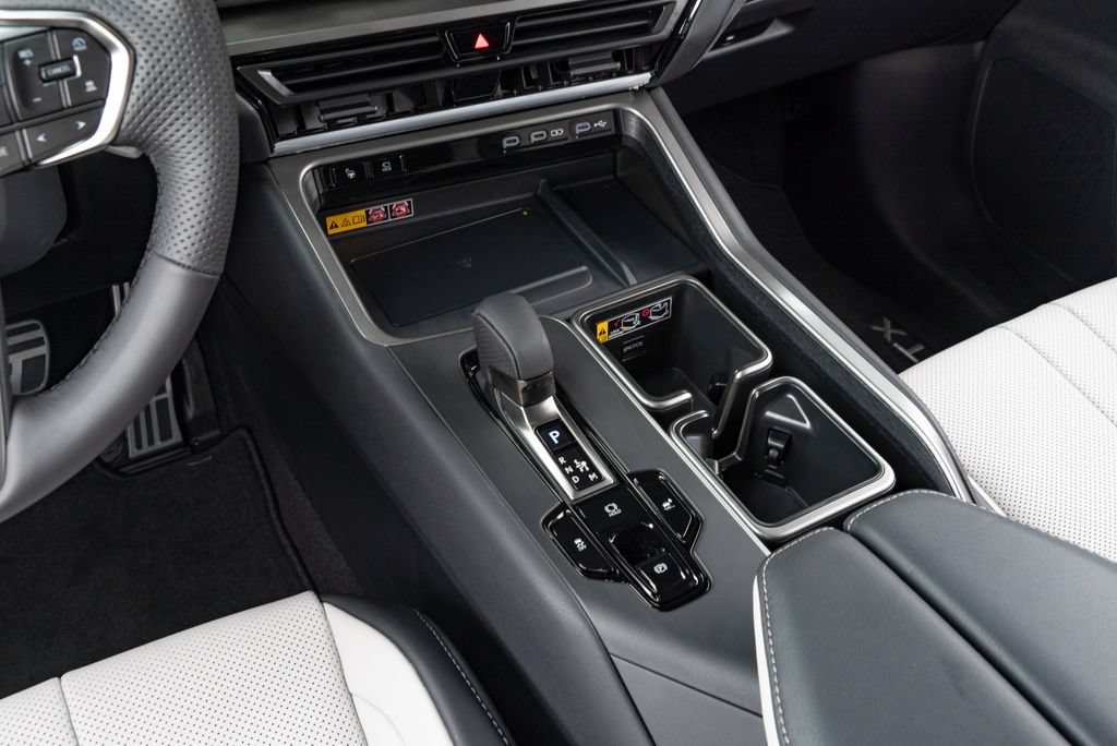 New 2026 Lexus TX 500h AWD w/ Technology Package image 22