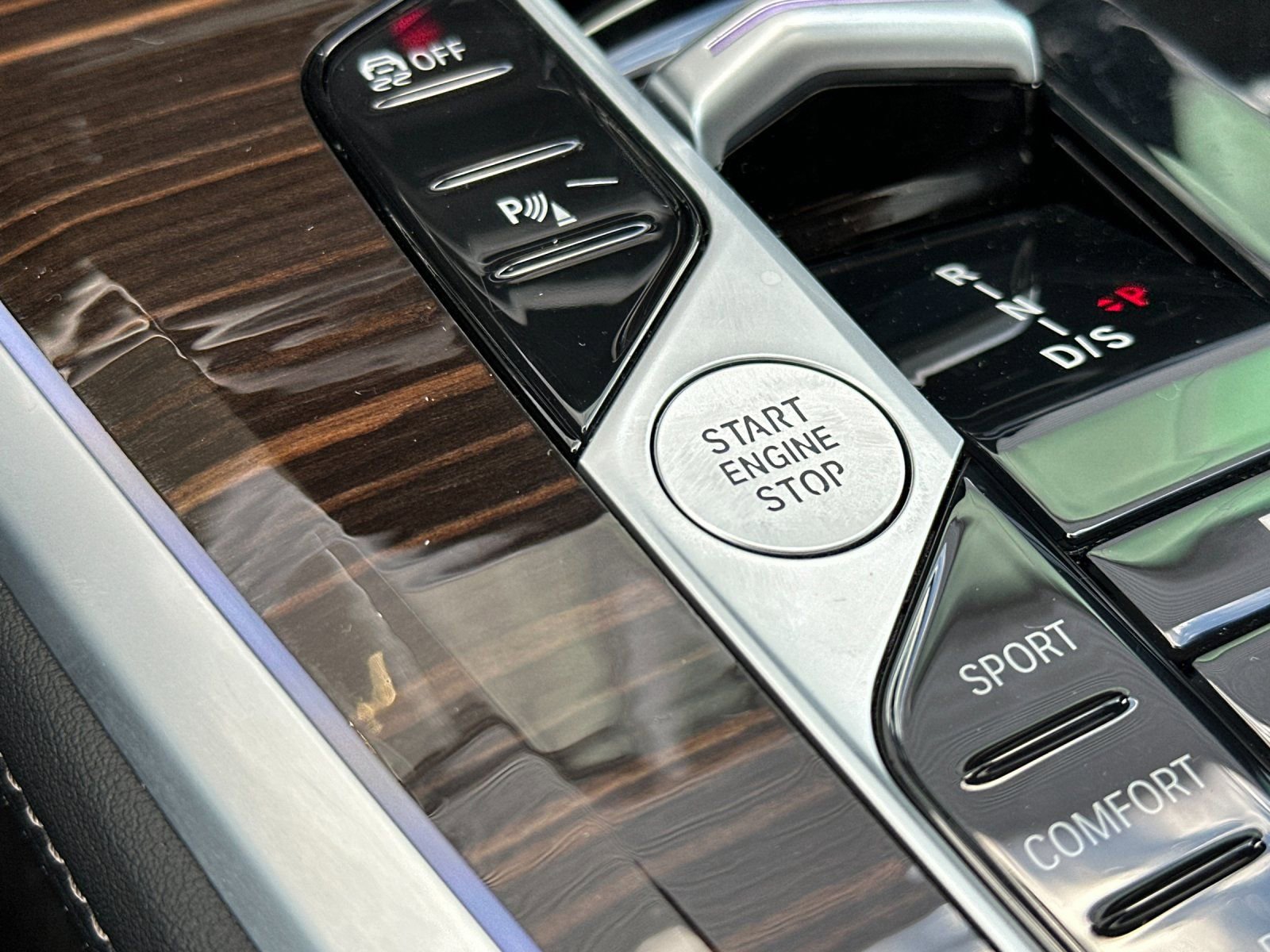 Used 2026 BMW X5 xDrive40i w/ Premium Package image 26