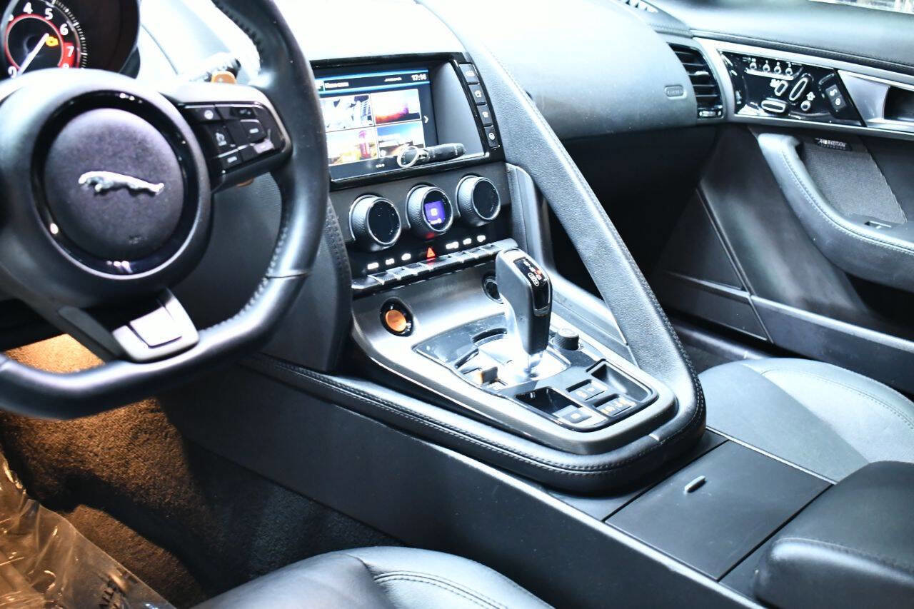 Used 2016 Jaguar F-TYPE S image 44