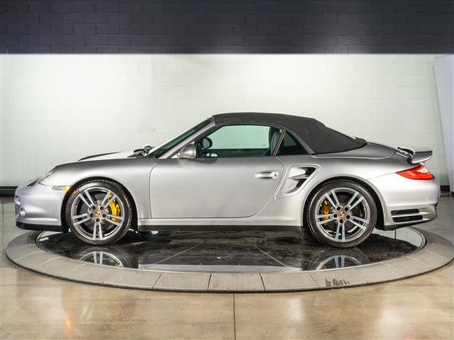 Used 2011 Porsche 911 Turbo AWD/4WD image 2