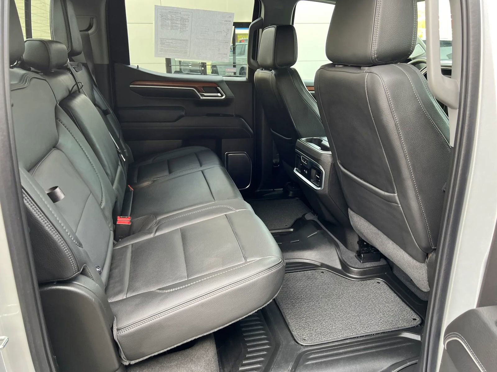 Used 2022 GMC Sierra 1500 Denali image 9