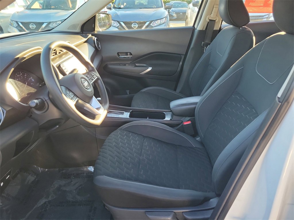 Certified 2021 Nissan Kicks SV image 13