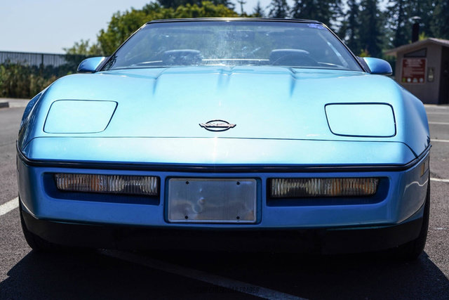 Used 1988 Chevrolet Corvette Convertible RWD image 13