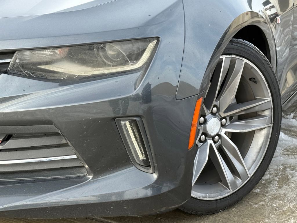 Used 2018 Chevrolet Camaro LT w/ RS Package image 2