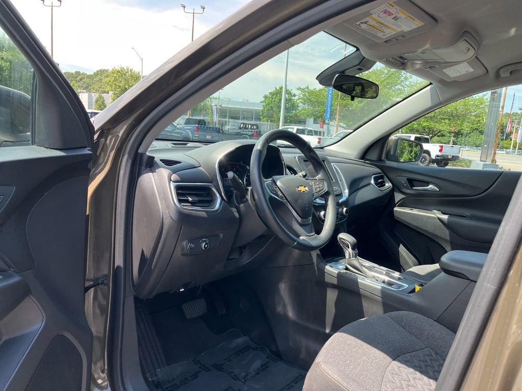 Used 2023 Chevrolet Equinox LT FWD image 11