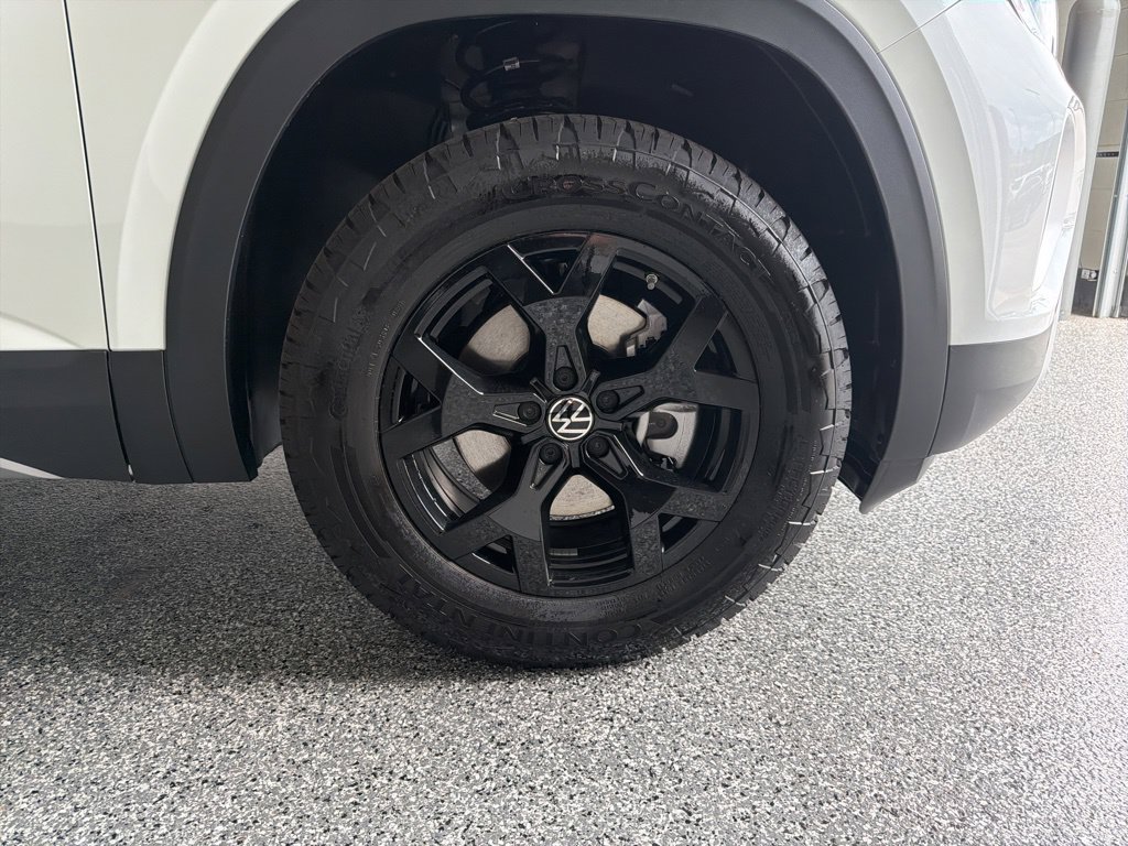 New 2026 Volkswagen Atlas Peak Edition AWD/4WD image 41