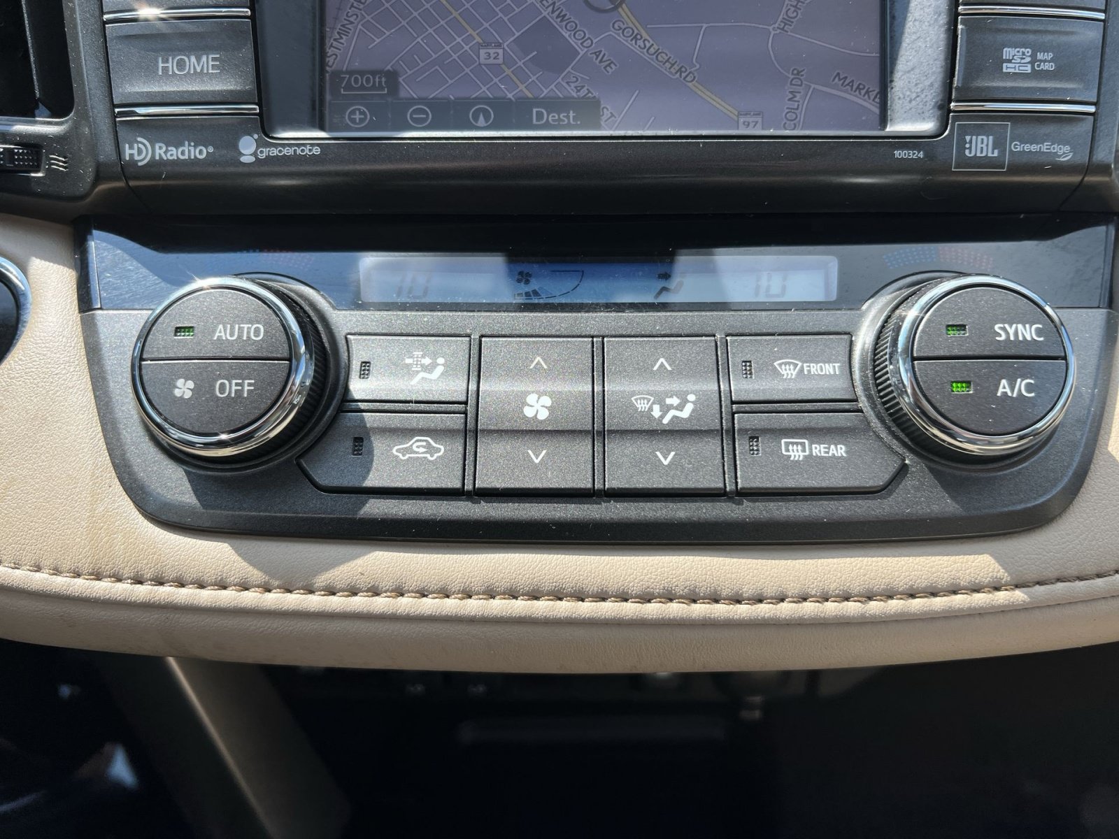Used 2015 Toyota RAV4 Limited w/ Technology Package AWD/4WD image 21