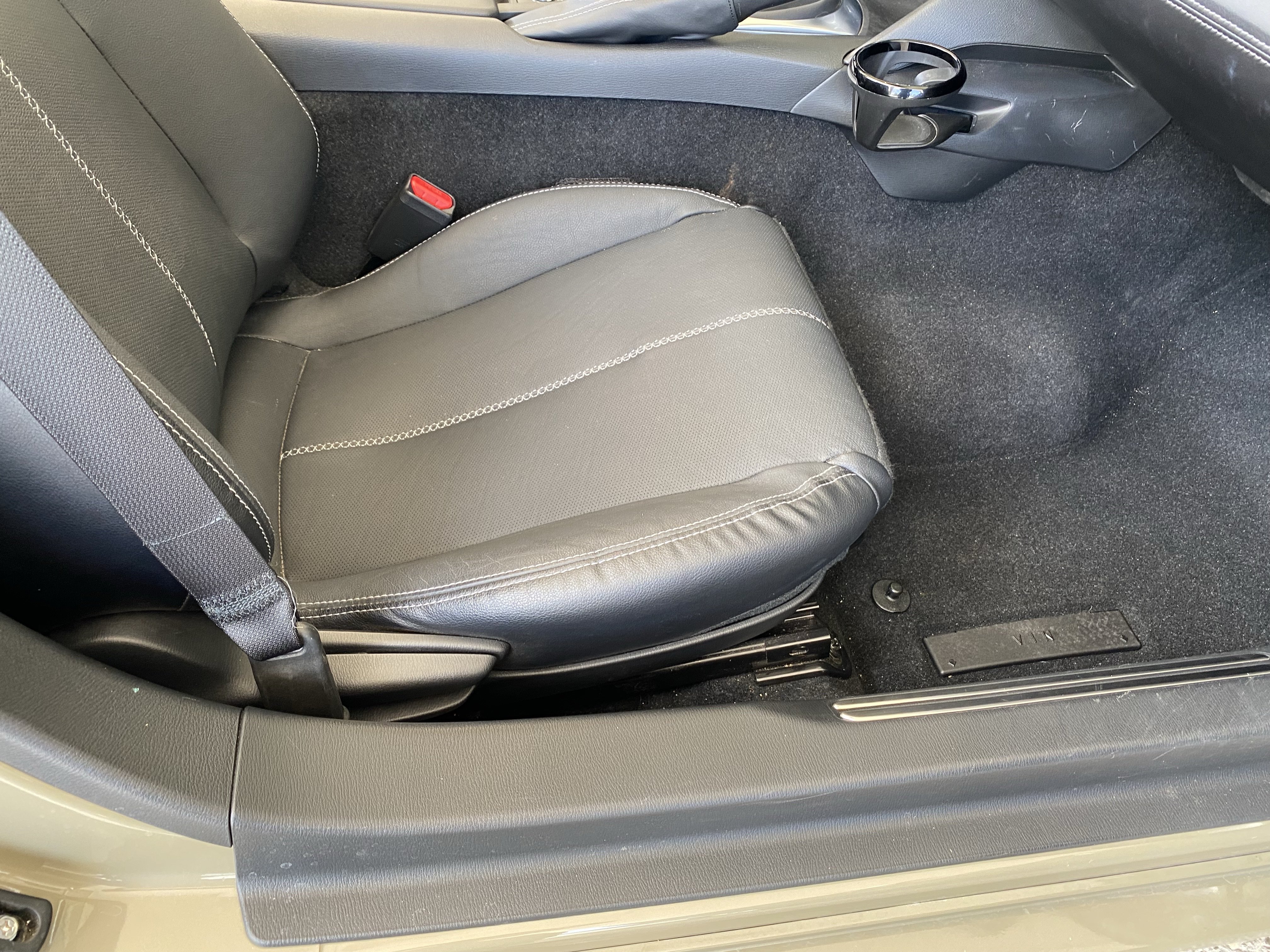 Used 2023 MAZDA MX-5 Miata Grand Touring RWD image 37