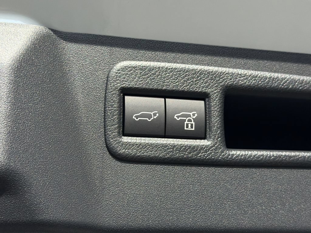 New 2026 Toyota C-HR AWD/4WD image 7