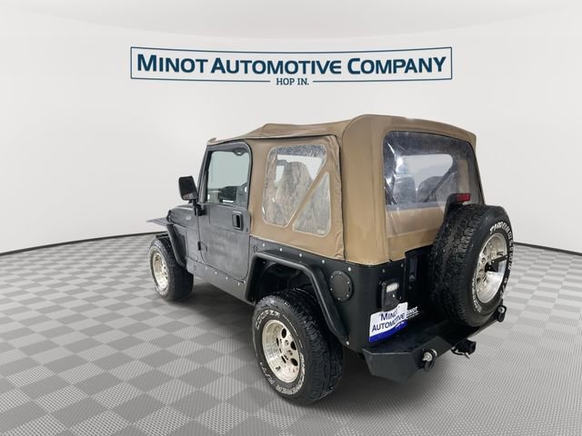 Used 1997 Jeep Wrangler Sahara AWD/4WD image 6