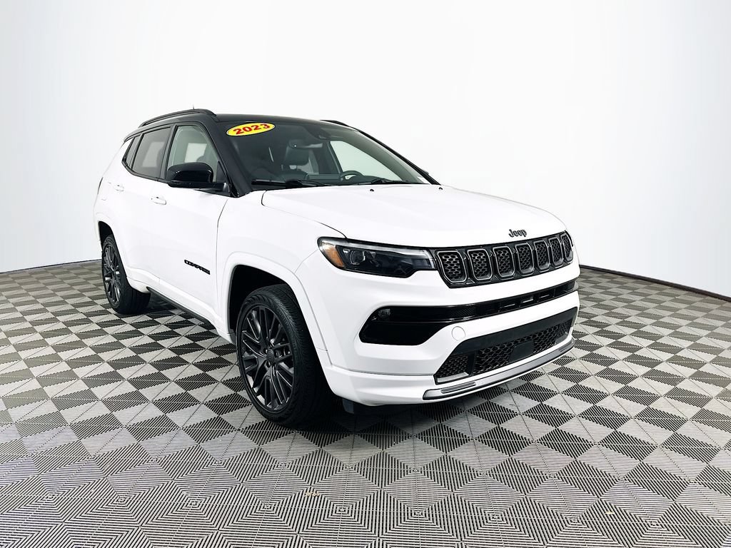 Certified 2023 Jeep Compass High Altitude AWD/4WD image 2