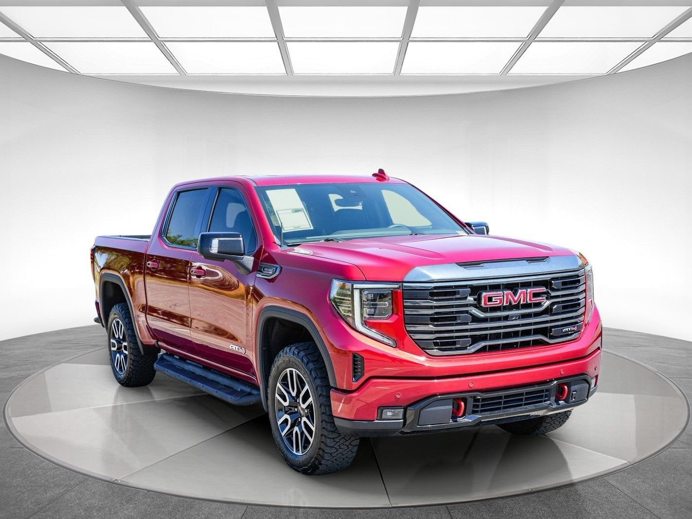 Used 2024 GMC Sierra 1500 AT4 w/ Technology Package AWD/4WD image 5