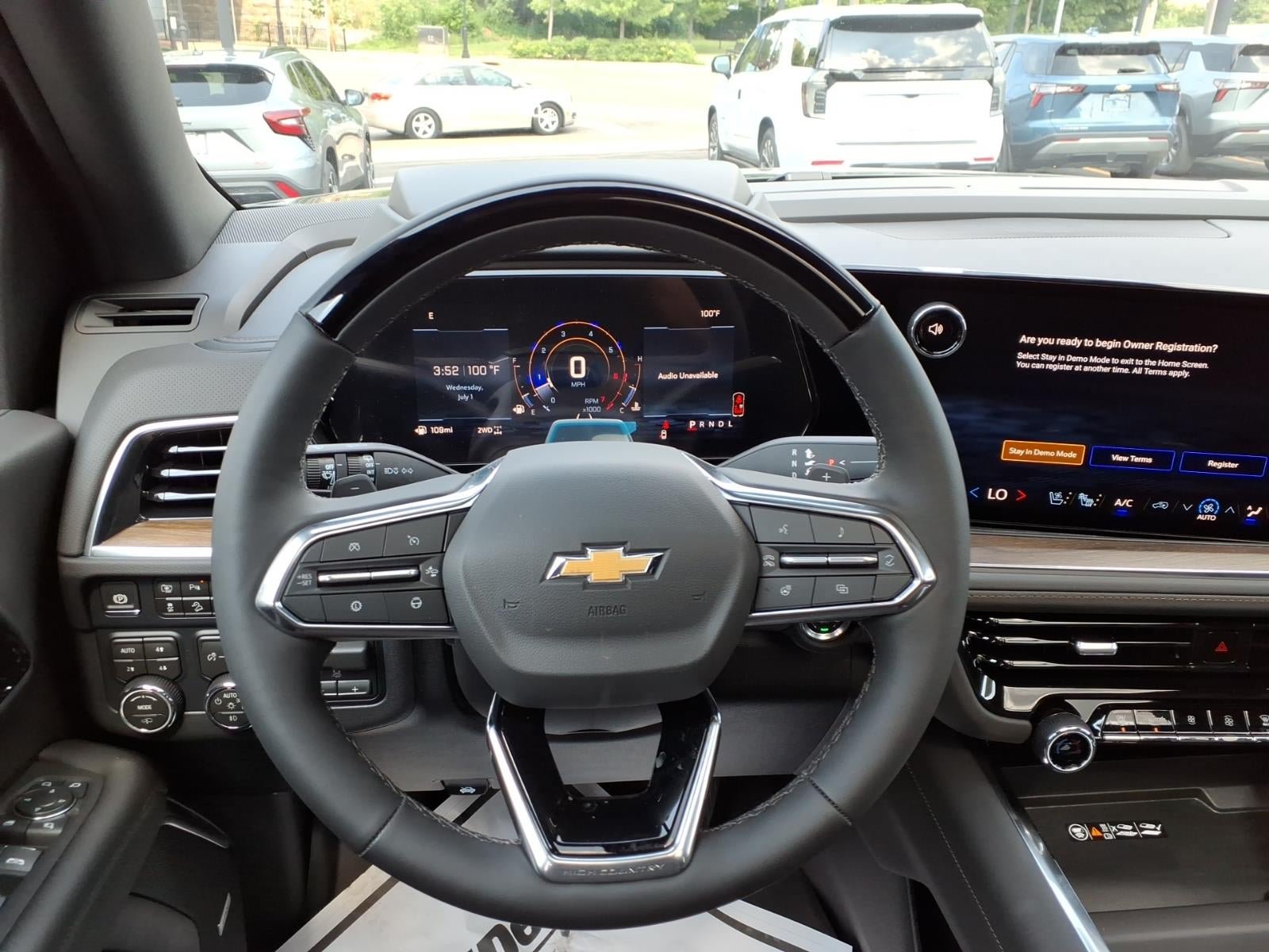 New 2026 Chevrolet Tahoe High Country AWD/4WD image 14