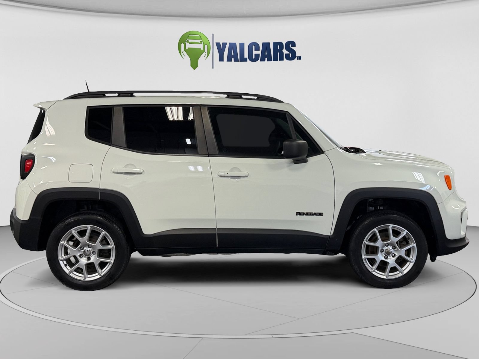 Used 2019 Jeep Renegade Sport w/ Sport Appearance Group AWD/4WD image 6