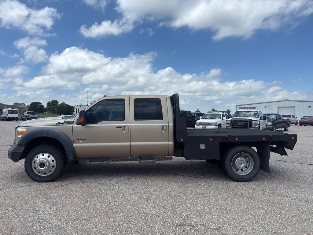 Used 2011 Ford F550 4x4 Crew Cab Super Duty w/ Payload Upgrade Pkg image 5