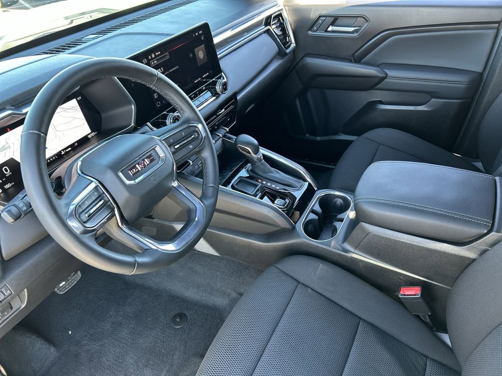Used 2026 GMC Canyon Elevation image 10