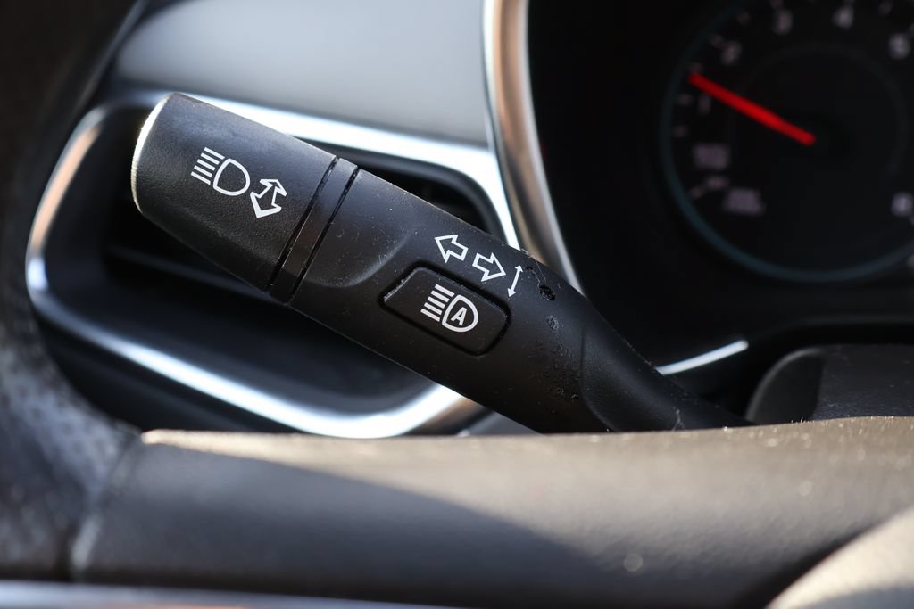Used 2024 Chevrolet Equinox LS w/ LS Convenience Package FWD image 21