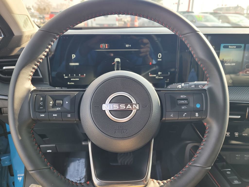 New 2026 Nissan Kicks SR image 12