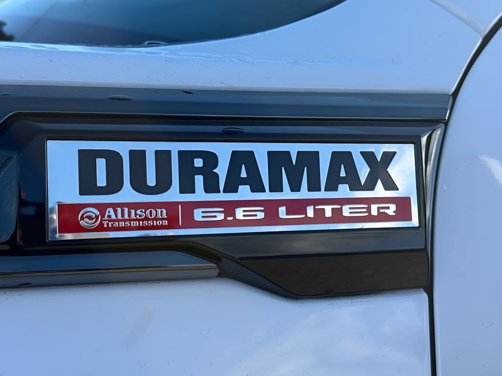 Used 2024 GMC Sierra 2500 AT4 w/ AT4 Premium Plus Package AWD/4WD image 23