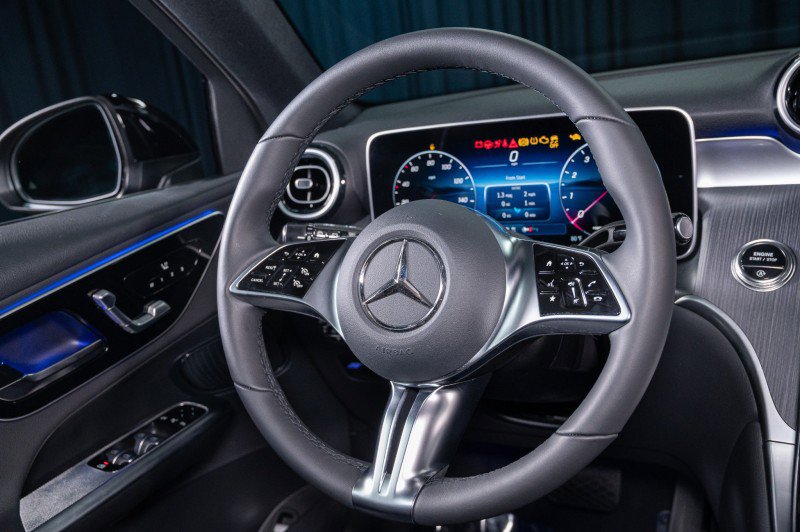 Certified 2026 Mercedes-Benz GLC 300 4MATIC image 18