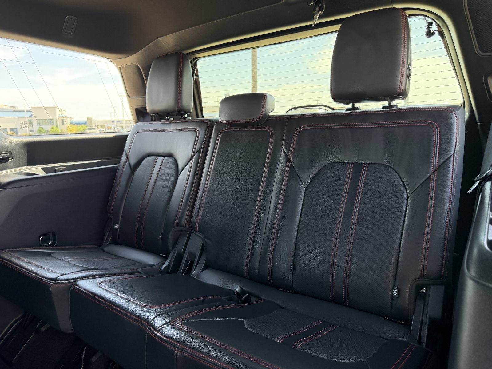 Used 2023 Ford Expedition Limited AWD/4WD image 29