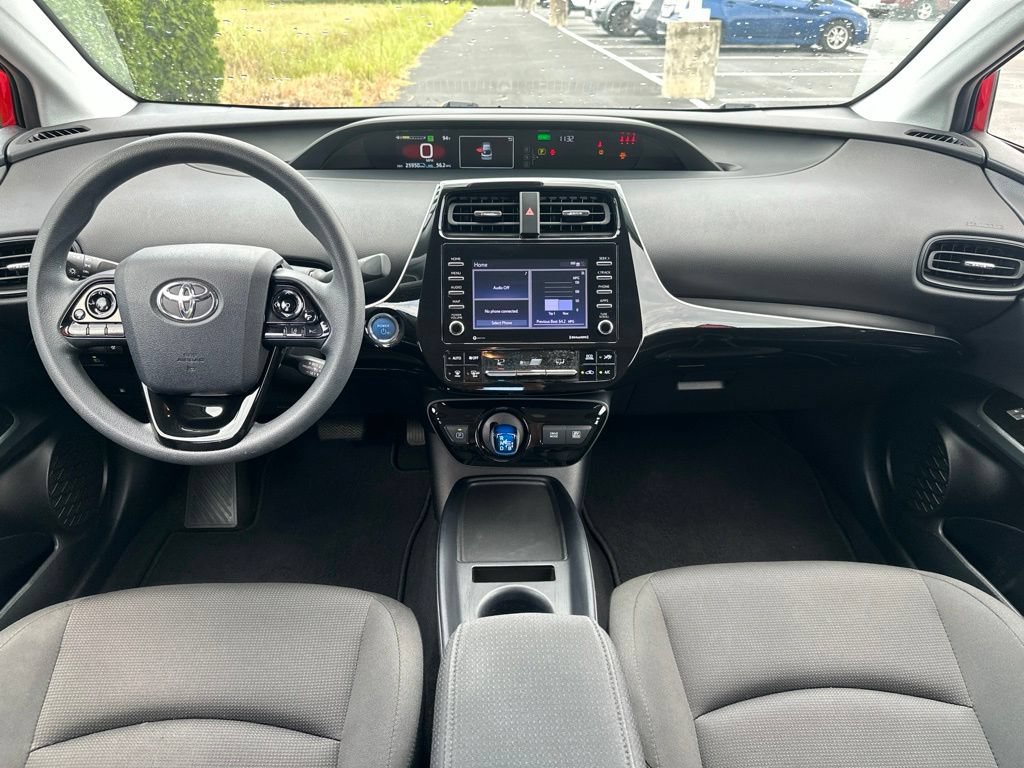 Used 2021 Toyota Prius L Eco FWD image 23