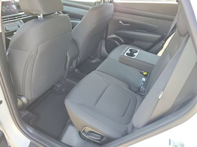 New 2026 Hyundai Tucson SE w/ Tow & Go Package FWD image 25