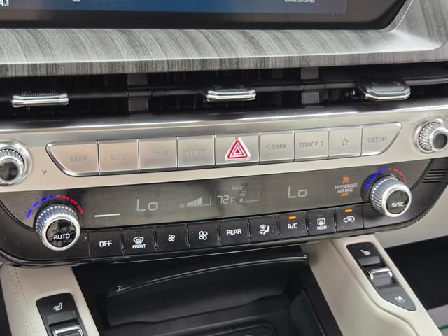 Used 2025 Kia Telluride EX w/ EX Captain's Chair Package FWD image 30