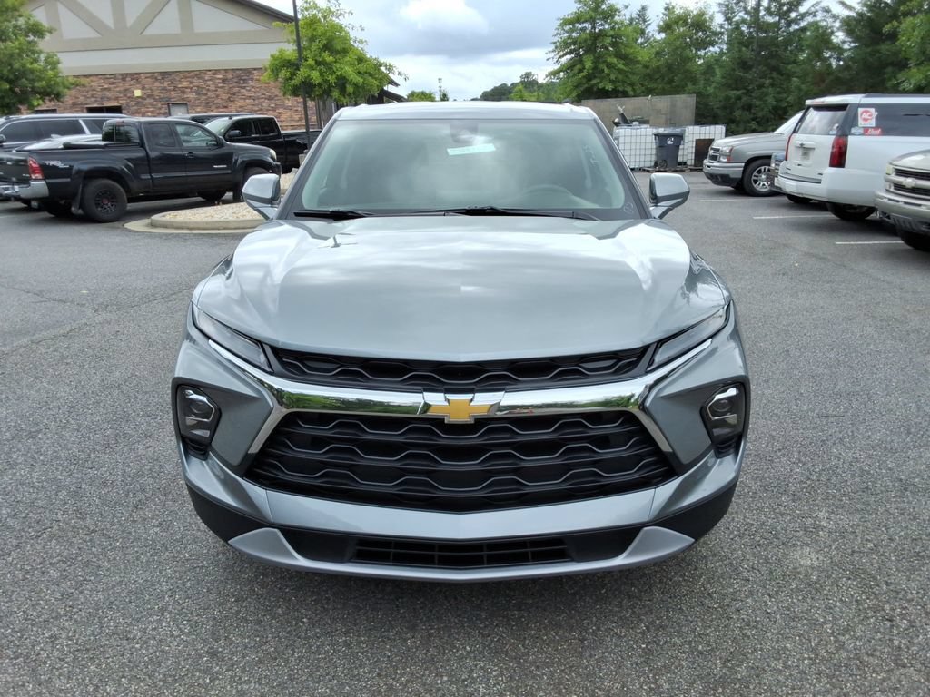 New 2026 Chevrolet Blazer LT FWD image 2