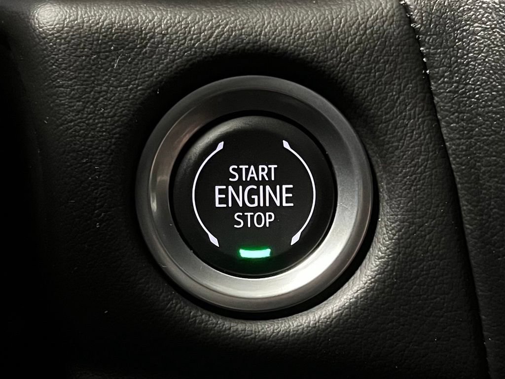 Used 2024 GMC Yukon SLE AWD/4WD image 33
