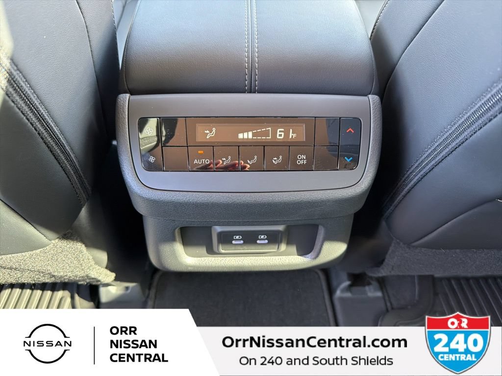 New 2026 Nissan Pathfinder SL FWD image 18