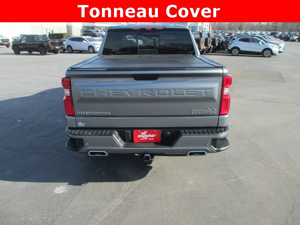 Used 2020 Chevrolet Silverado 1500 High Country w/ Technology Package image 6