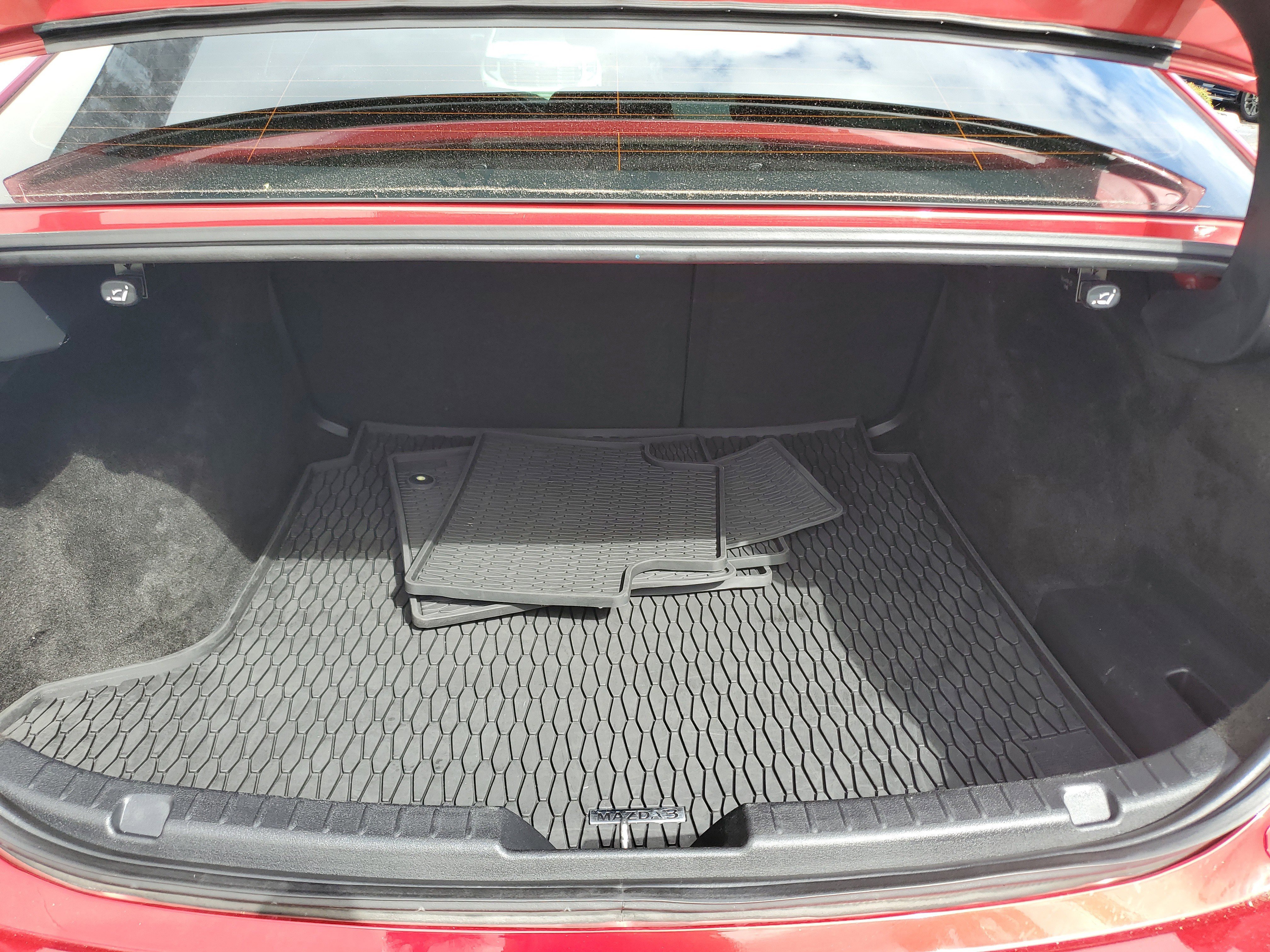 Used 2023 MAZDA MAZDA3 s image 9