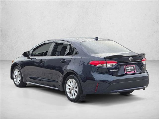 Used 2022 Toyota Corolla LE w/ LE Convenience Package FWD image 8
