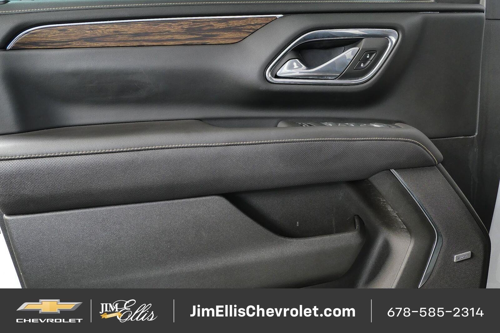 Used 2023 Chevrolet Tahoe Premier w/ Premium Package 2 AWD/4WD image 6