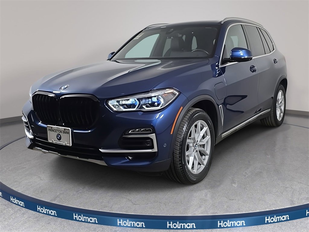 Used 2021 BMW X5 xDrive45e w/ Executive Package image 1